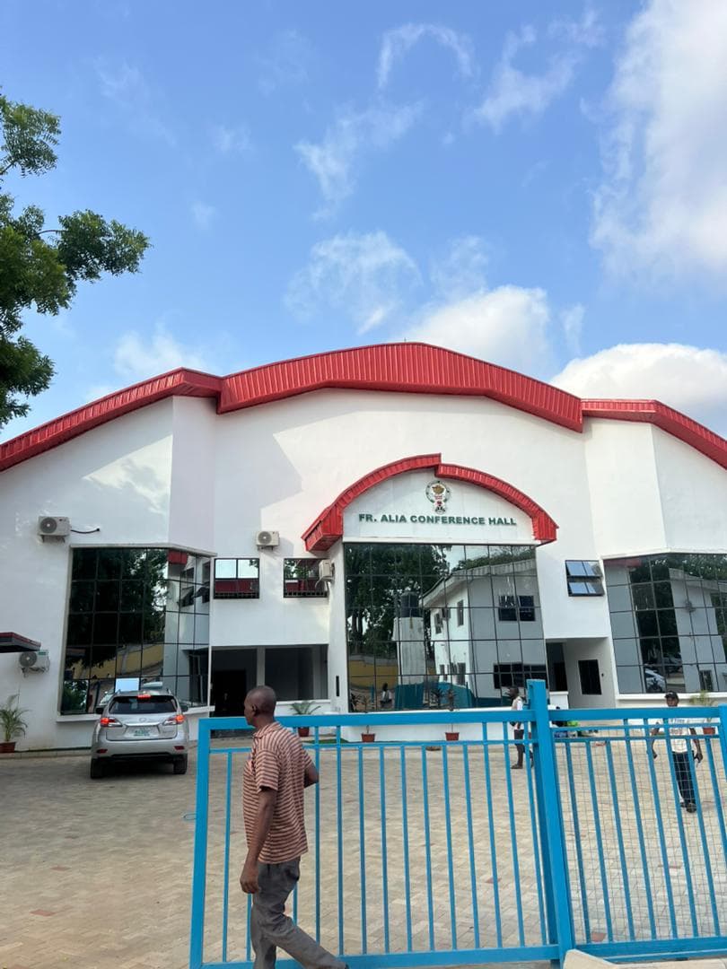 Emergency Center - building view 5